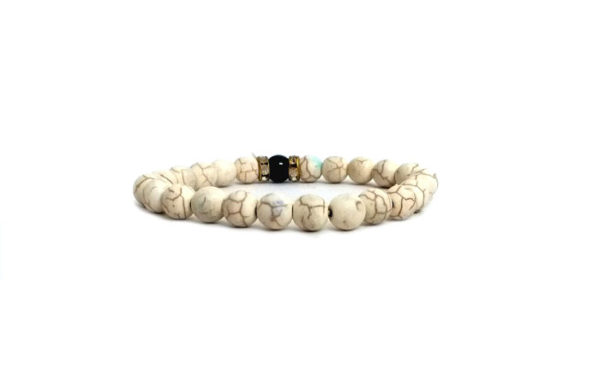 HOWLITE Crystal 8 MM Stretch Bracelet - Image 2