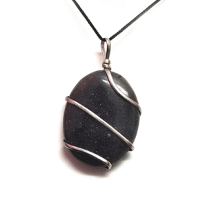 Natural Grey Agate Wire Wrapped Oval Crystal Pendant For Men And Women
