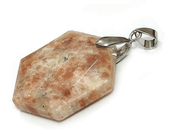 Sun Stone Star Of David Shaped Crystal Pendant - Image 3