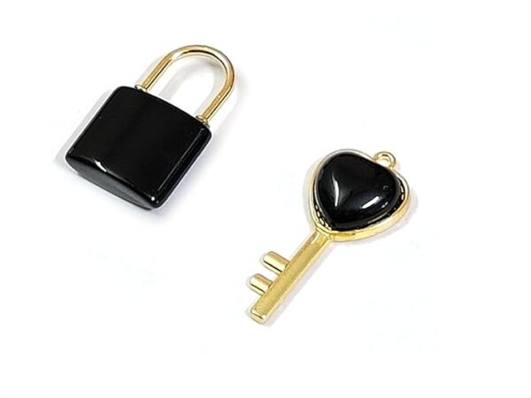 Natural Black Tourmaline Crystal Key And Lock Pendant Charm Mini Crystal Pendant