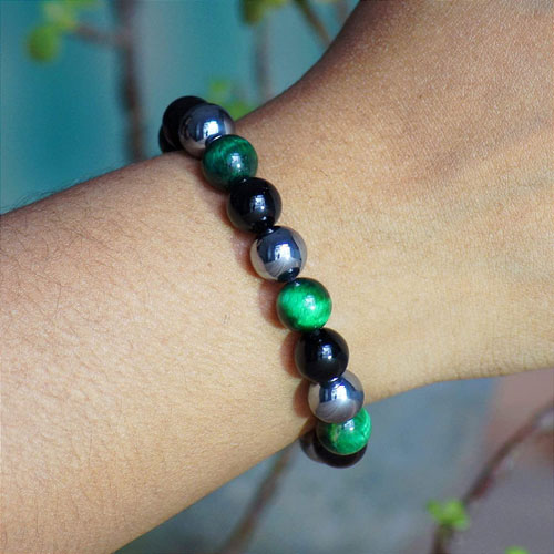 Scorpio Zodiac 8mm Bead Bracelet - Malachite, Obsidian & Hawk's Eye – Style  of Zen